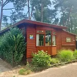 Fenced Backyard With Covered Porch And Free Bikes Chalet