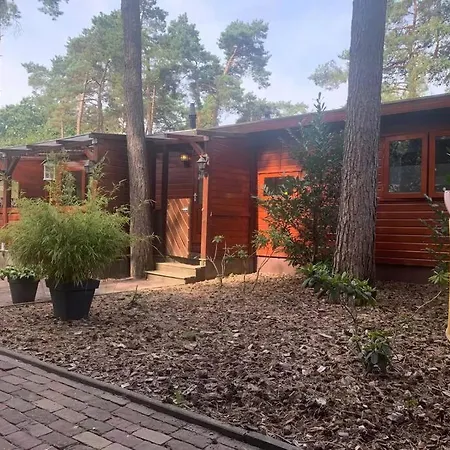 Chalet Fenced Backyard With Covered Porch And Free Bikes