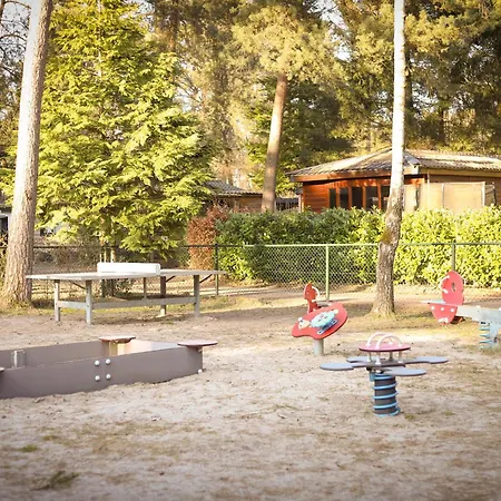 Fenced Backyard With Covered Porch And Free Bikes Chalet *