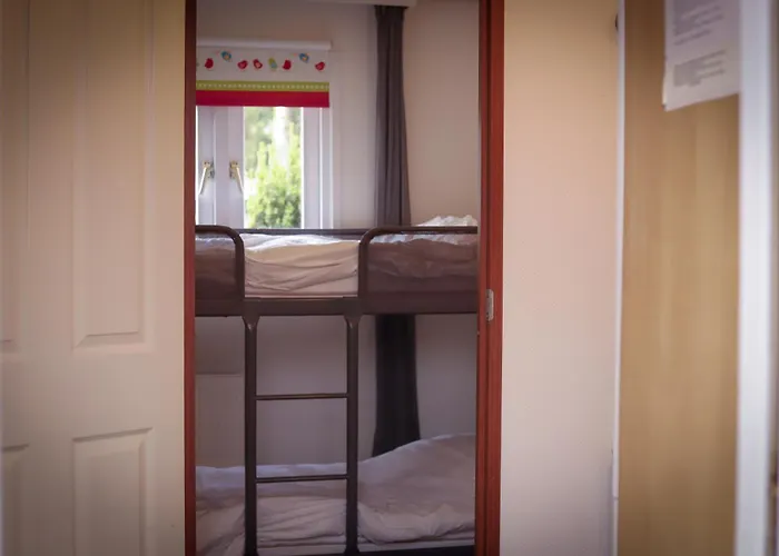 Chalet Fenced Backyard With Covered Porch And Free Bikes Doornspijk