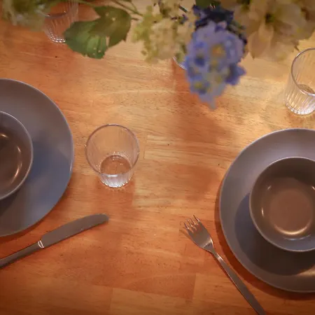 בקתה Fenced Backyard With Covered Porch And Free Bikes *