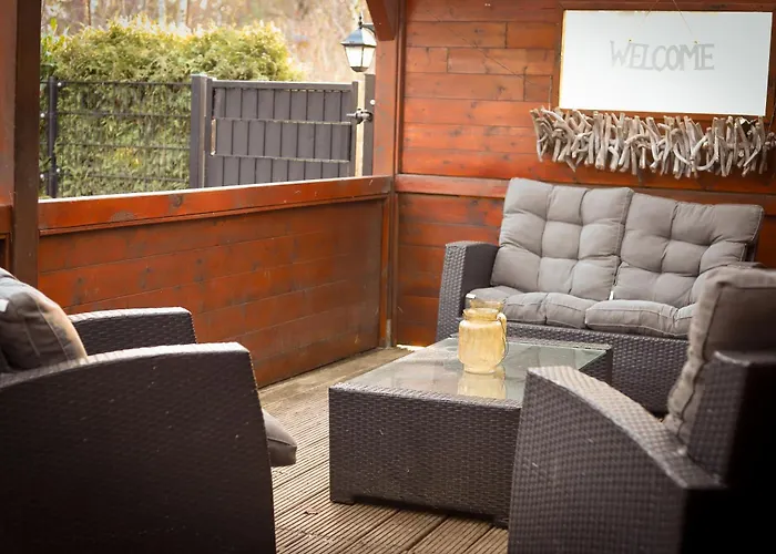 Chalet Fenced Backyard With Covered Porch And Free Bikes Doornspijk